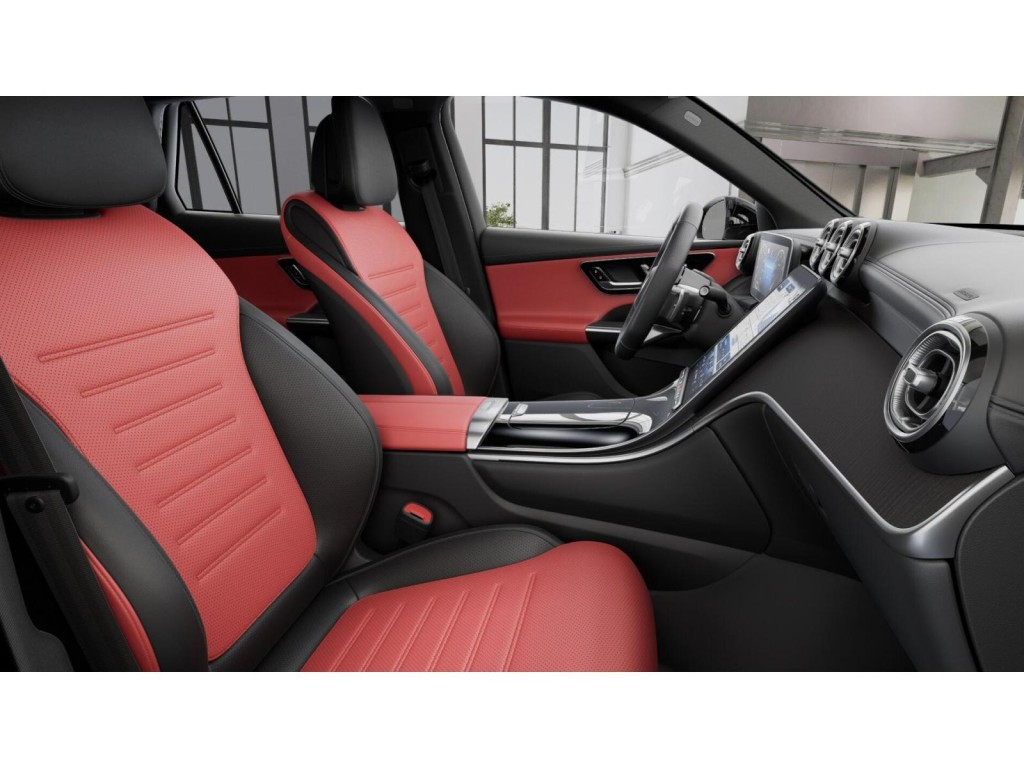 2026 Mercedes Benz GLC 300 photo 4