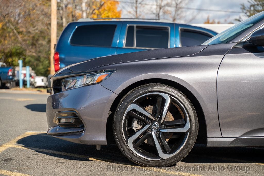 2019 Honda Accord Sport 1.5T photo 2