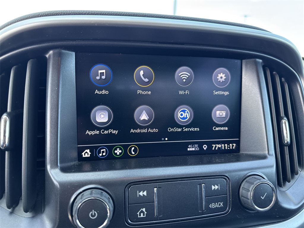 2022 Chevrolet Colorado LT photo 18