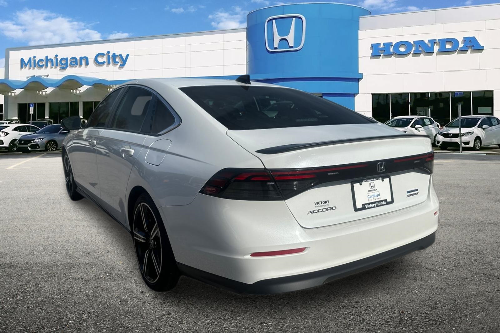 2023 Honda Accord Hybrid Sport photo 2