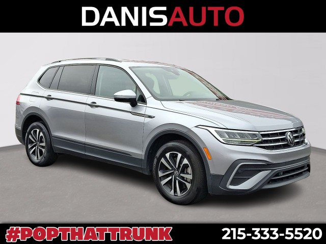 2023 Volkswagen Tiguan S's photo