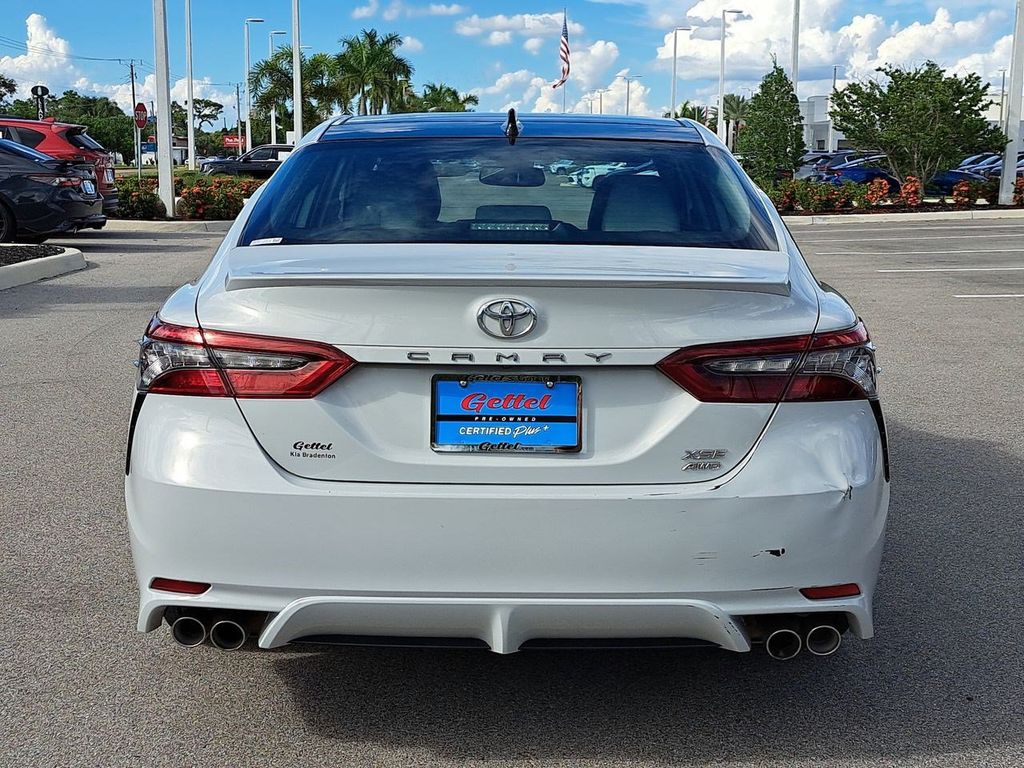 2022 Toyota Camry XSE photo 6