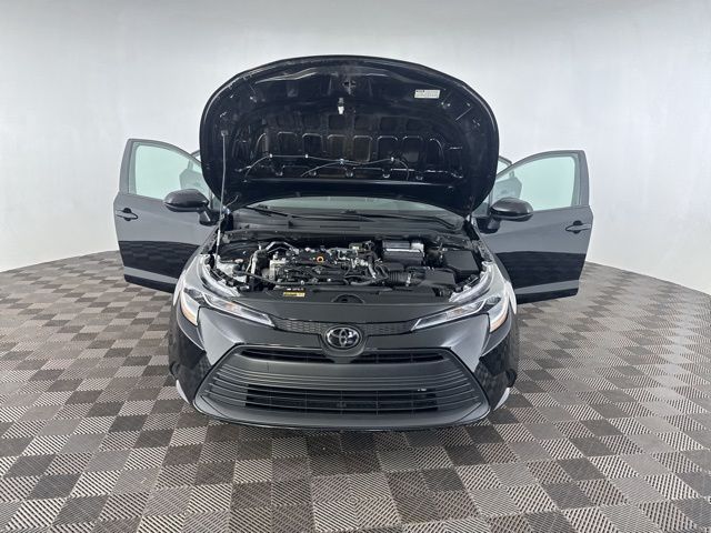 2024 Toyota Corolla LE photo 11