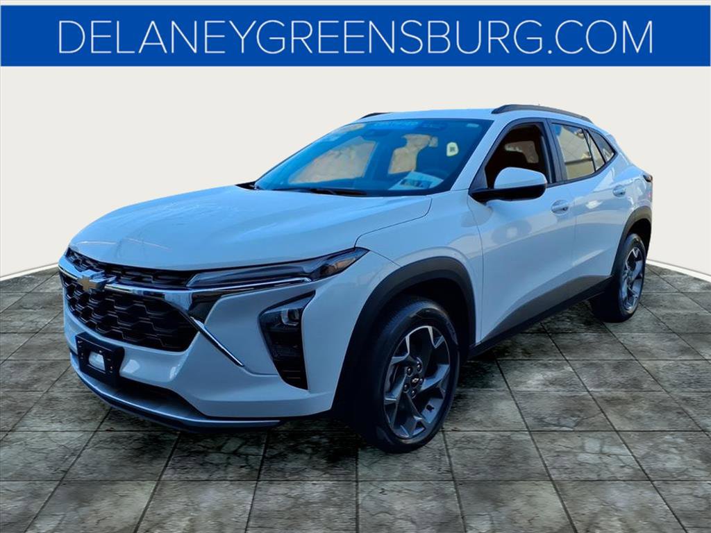 2025 Chevrolet Trax LT photo 7