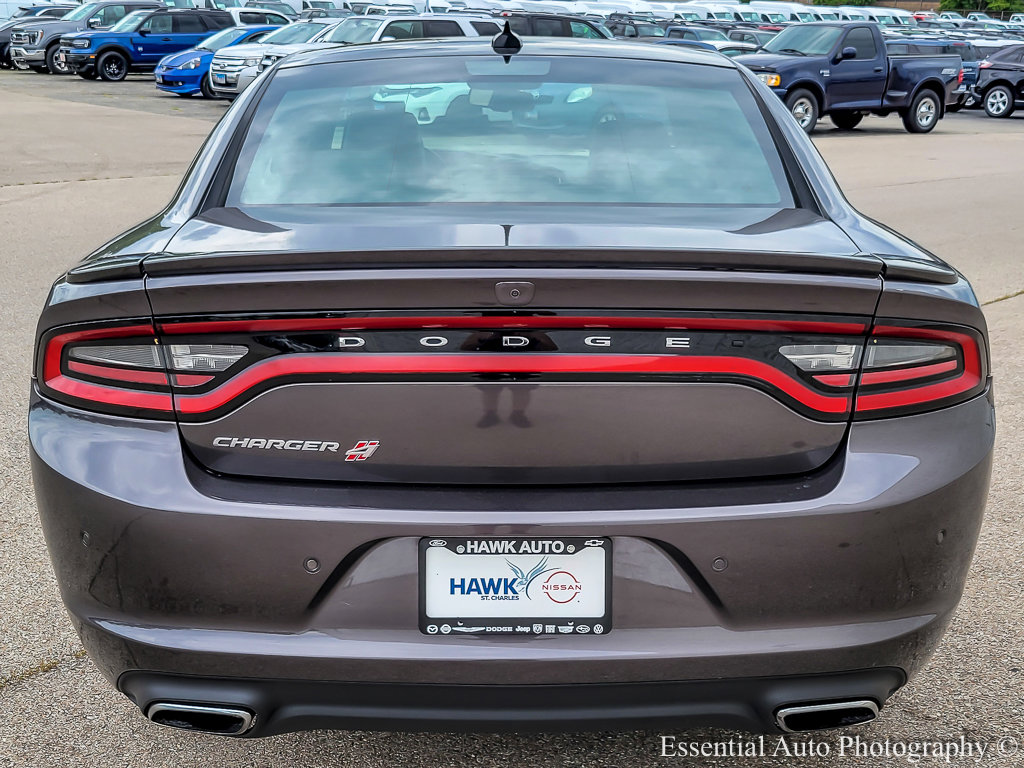 2018 Dodge Charger GT AWD photo 3
