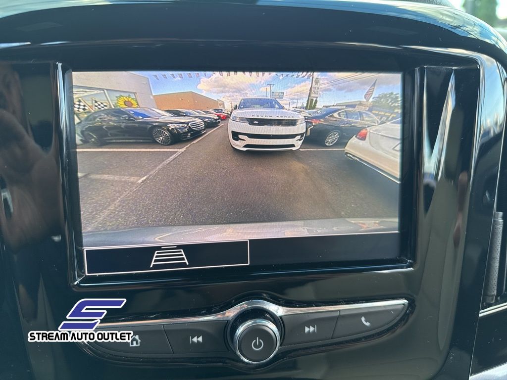 2023 Chevrolet Traverse LS photo 20