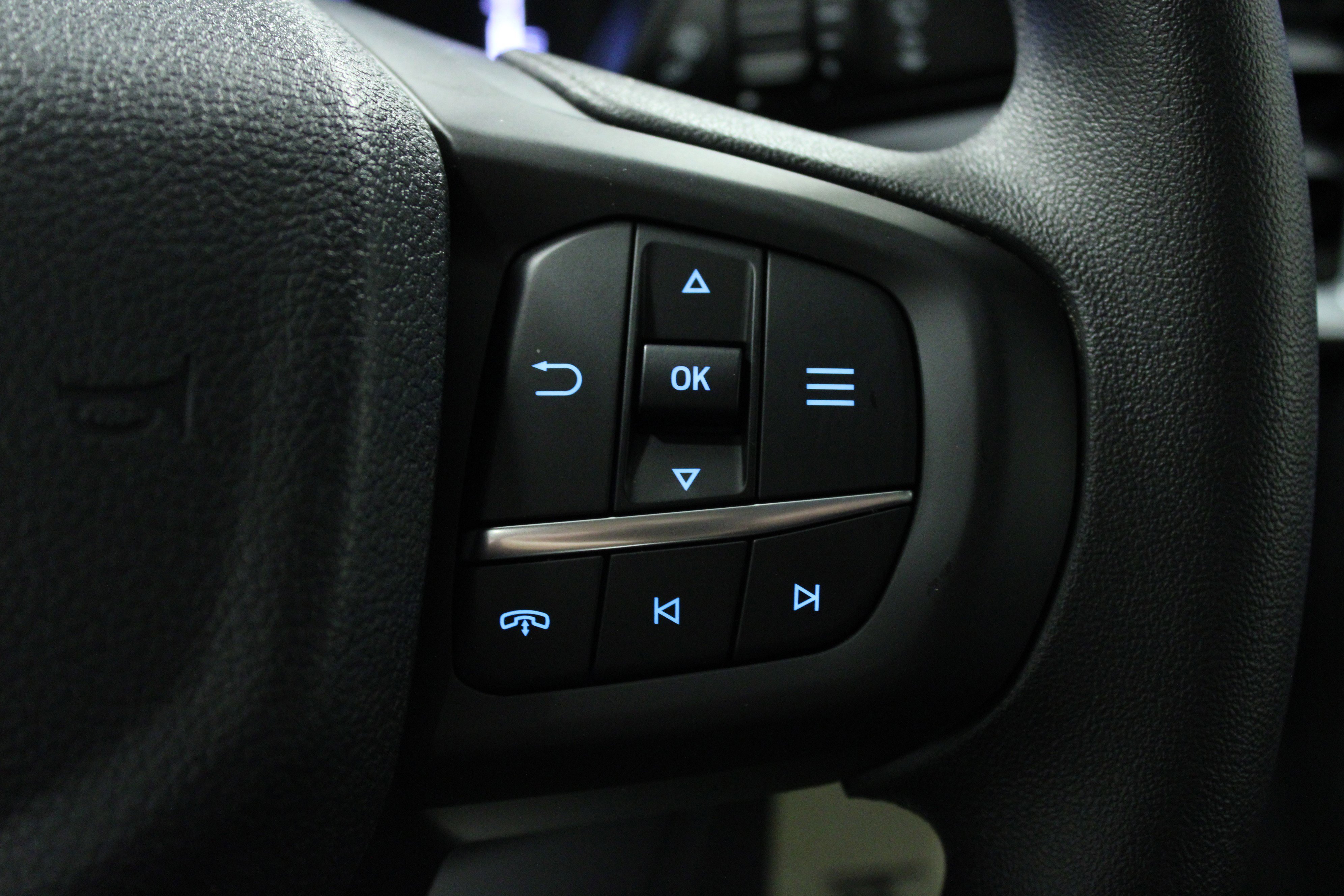 2025 Ford Ranger XL photo 17