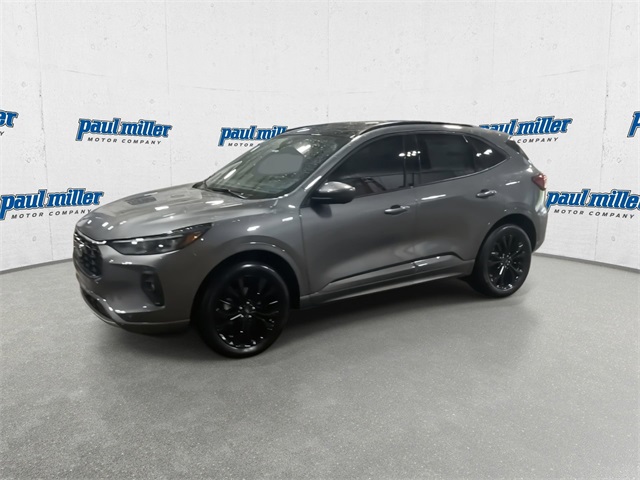 2024 Ford Escape ST-Line Elite photo 5