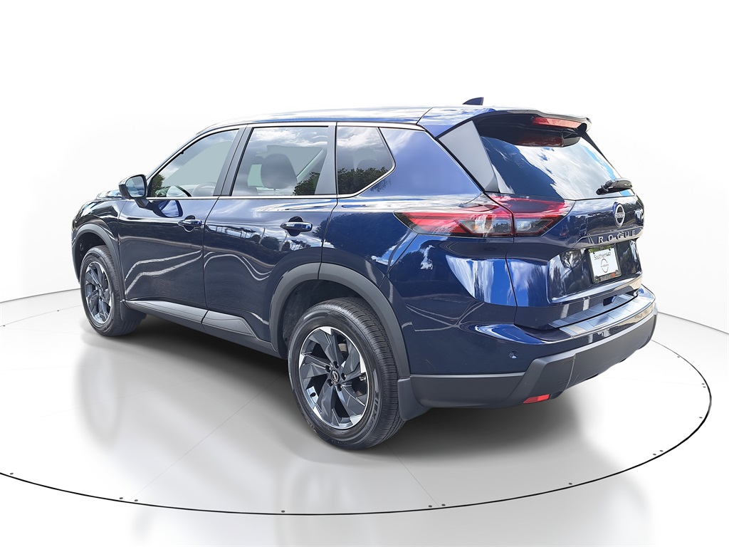 2026 Nissan Rogue SV photo 5