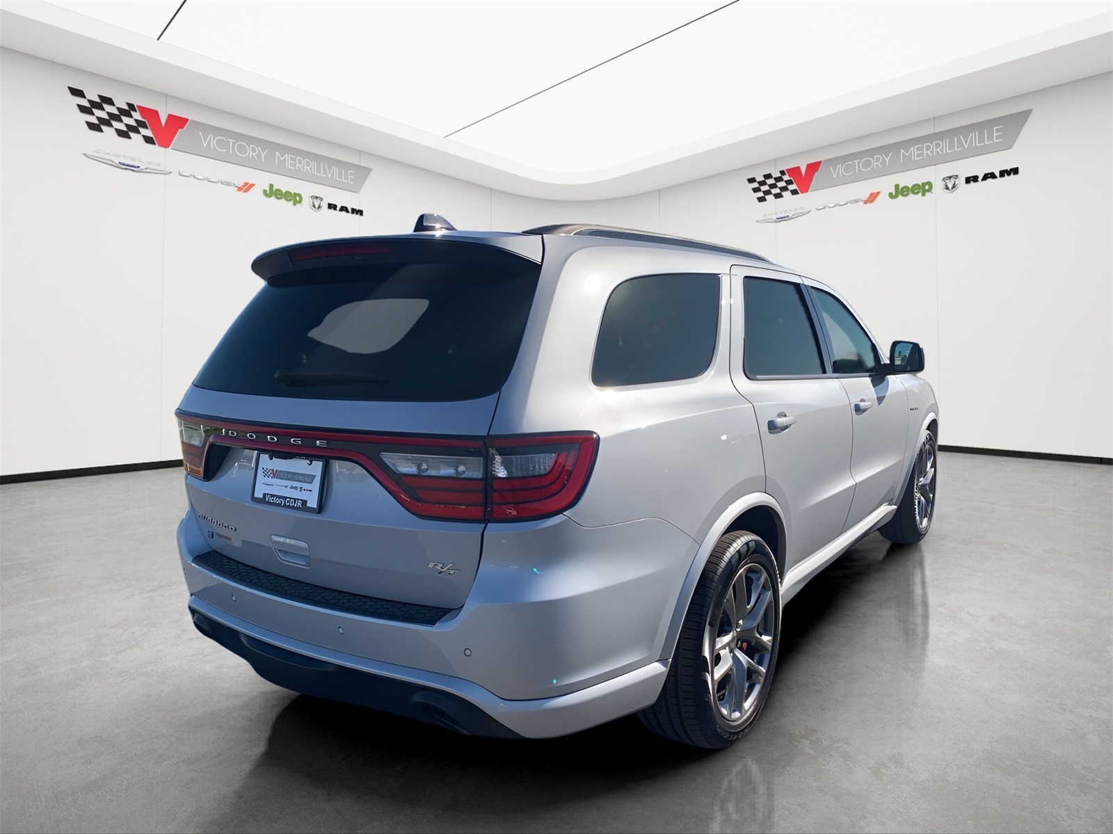 2024 Dodge Durango R/T Plus photo 2