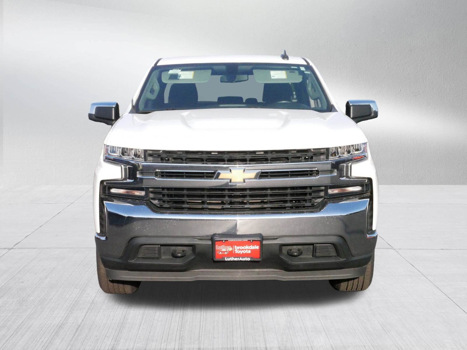 Used 2020 Chevrolet Silverado 1500 LT with VIN 1GCRYDED6LZ335735 for sale in Brooklyn Center, Minnesota