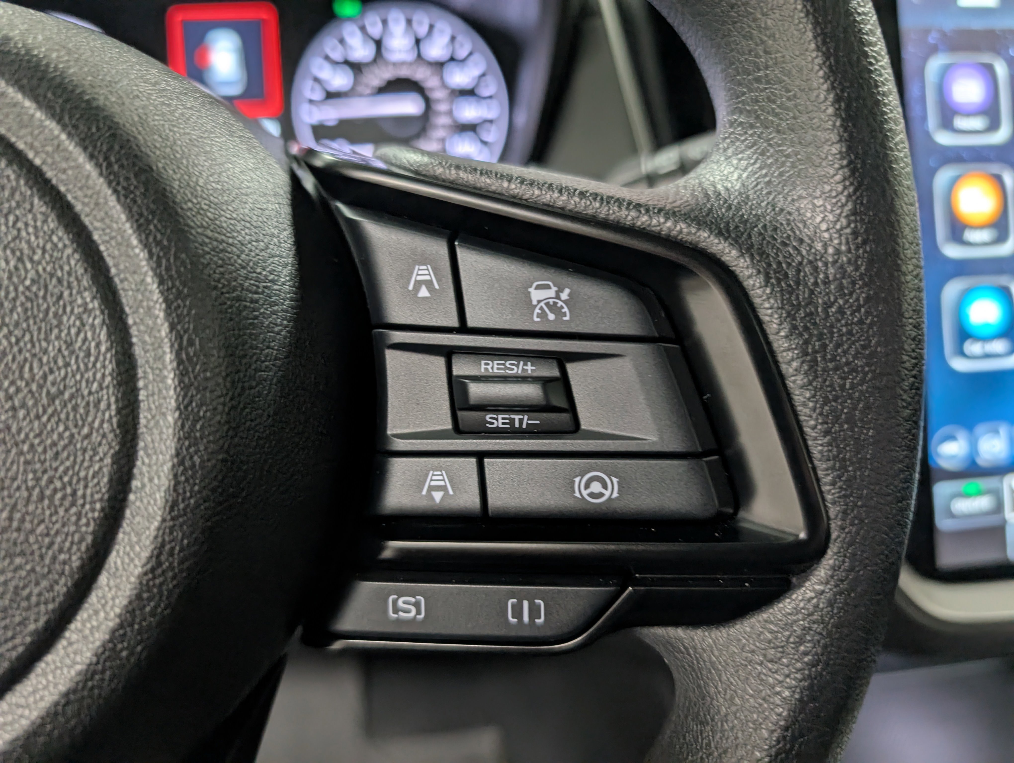 2025 Subaru Crosstrek Premium photo 7