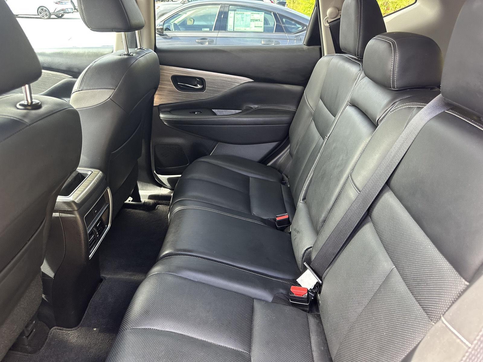2017 Nissan Murano SL photo 11