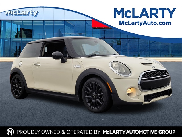 2017 MINI Cooper S's photo