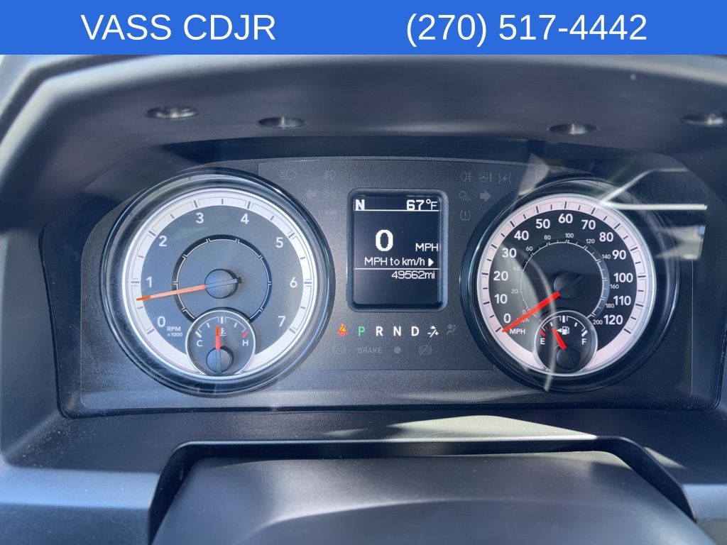 2023 Ram 1500 SLT photo 8