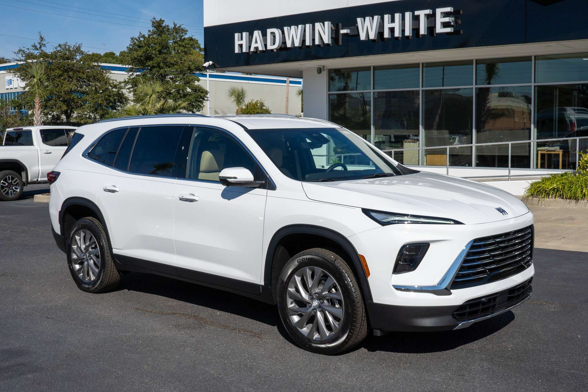 2026 Buick Enclave Preferred's photo