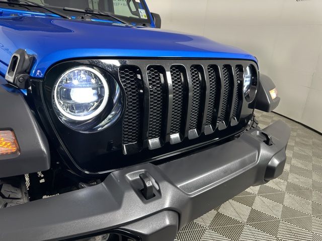 2023 Jeep Wrangler Willys photo 5