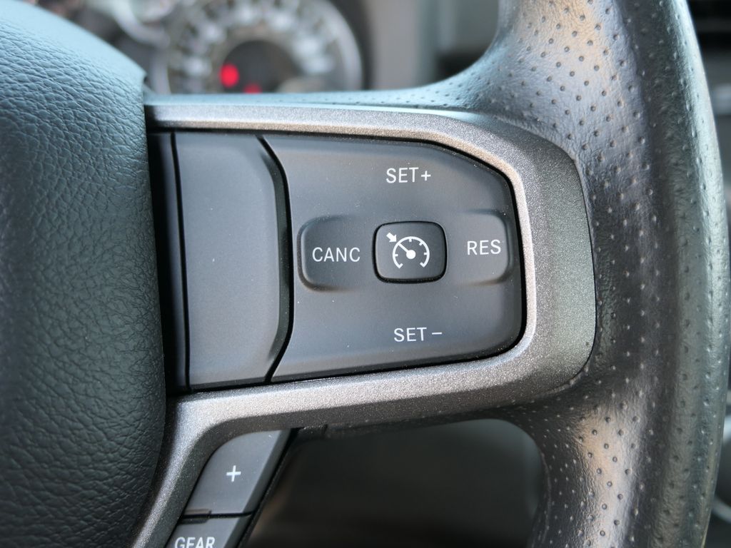 2024 Ram 3500 Tradesman SLT photo 15