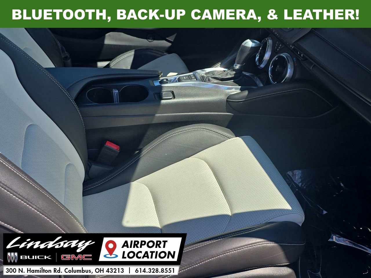 2016 Chevrolet Camaro 2LT photo 24