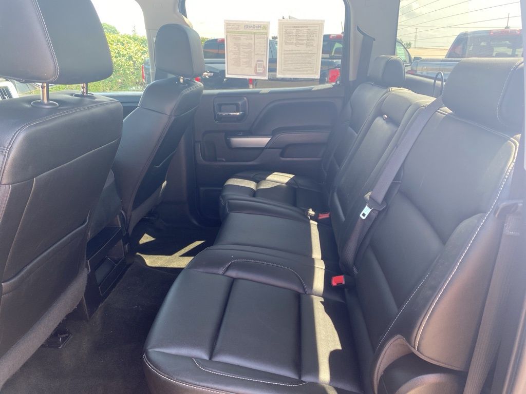 2018 Chevrolet Silverado 1500 LT photo 13