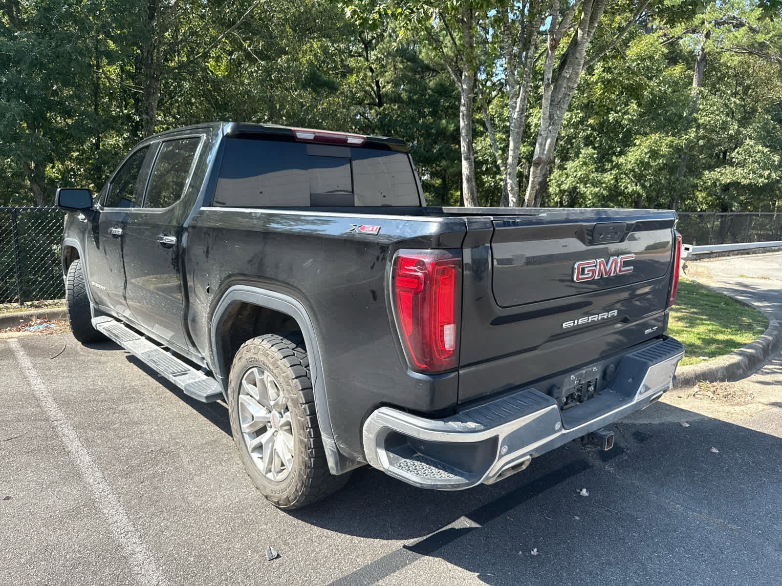 2021 Gmc Sierra 1500 SLT photo 4