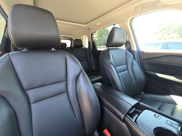 2021 Nissan Rogue SL photo 16