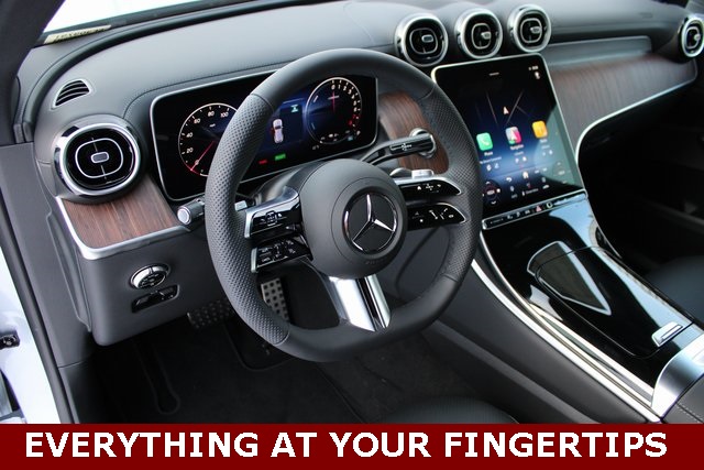 2025 Mercedes Benz GLC 350e 4MATIC photo 11