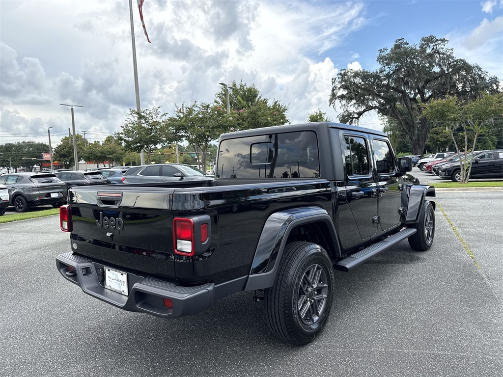 2025 Jeep Gladiator Sport S photo 3