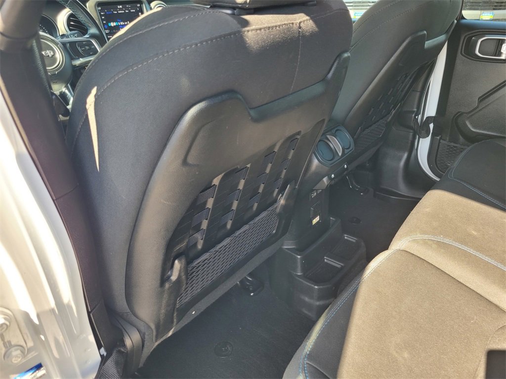 2022 Jeep Wrangler 4xe Unlimited Rubicon photo 13