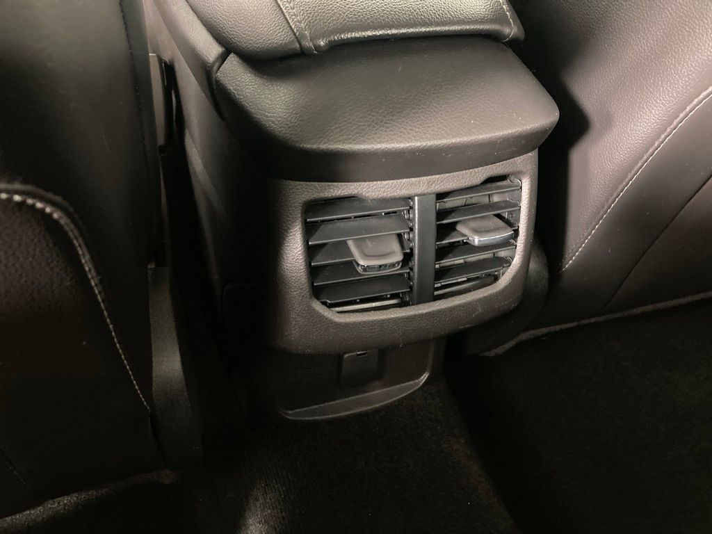 2014 Ford Fusion Titanium photo 4