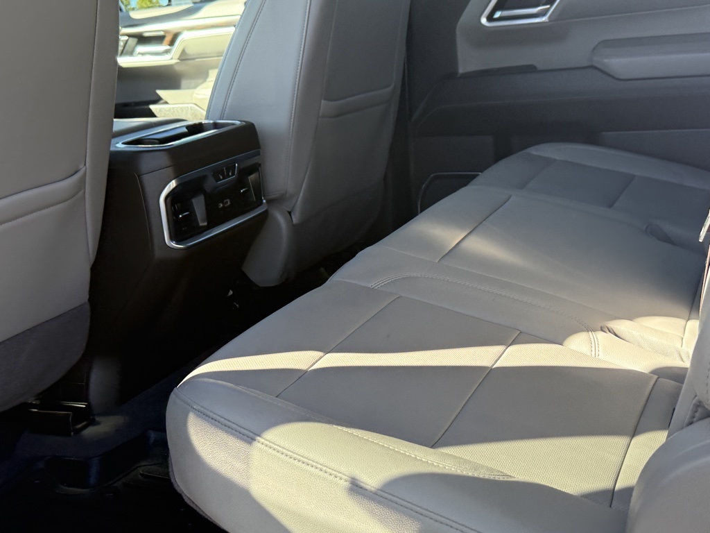 2022 Gmc Sierra SLT photo 23