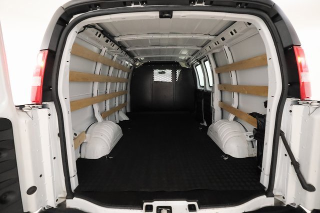 2023 Chevrolet Express 2500 Cargo photo 18