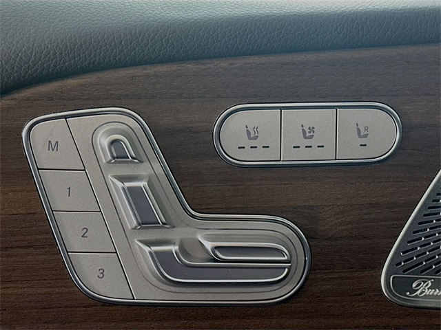 2026 Mercedes Benz GLS 450 4MATIC photo 18