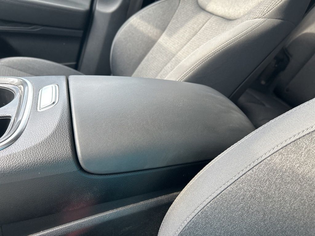 2021 Hyundai Santa Fe SEL photo 31