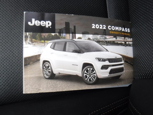2022 Jeep Compass Limited photo 40