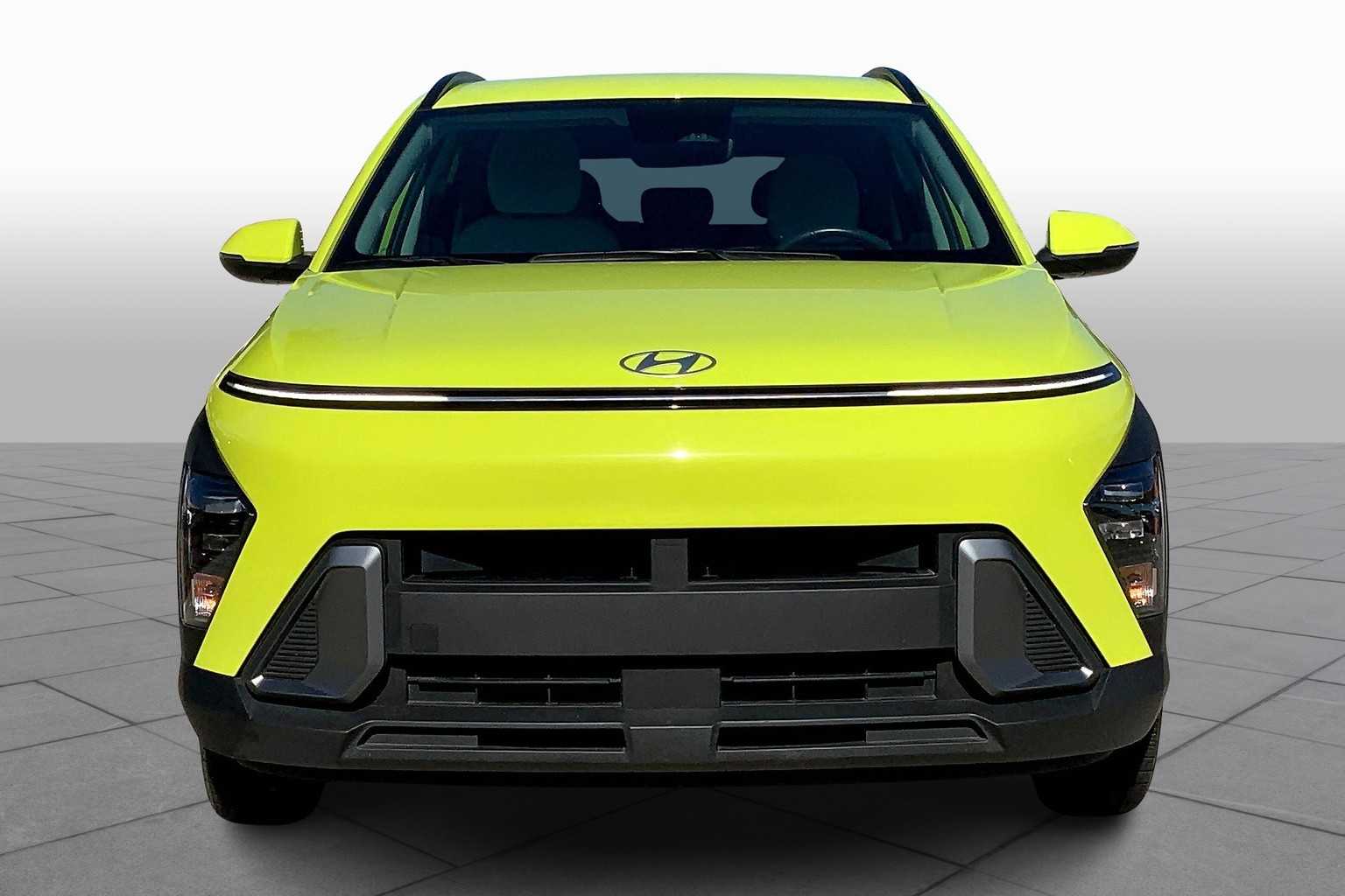 2024 Hyundai Kona SEL photo 3