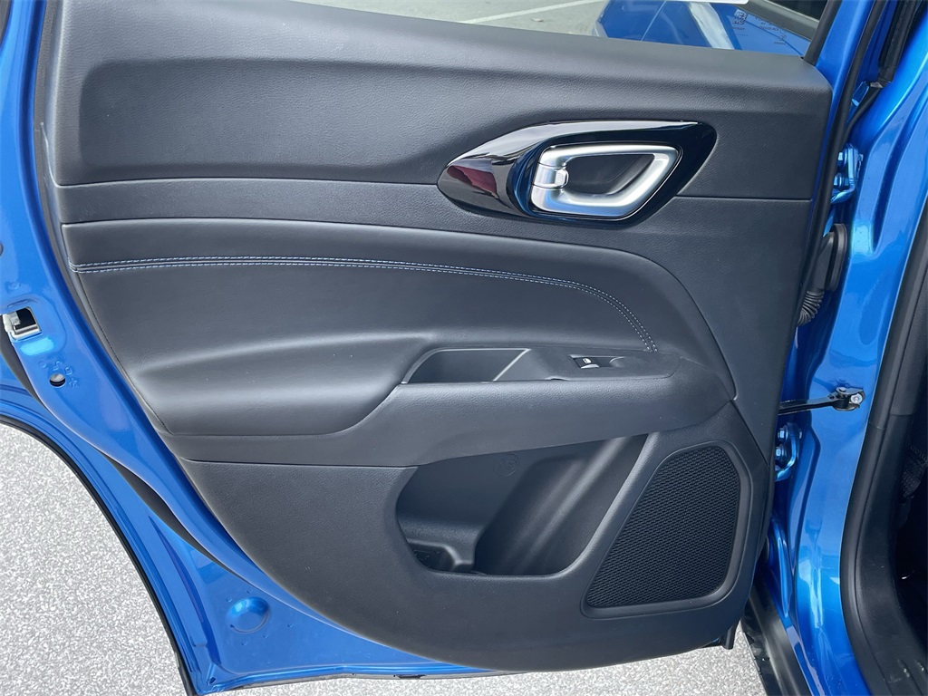 2025 Jeep Compass Latitude photo 28