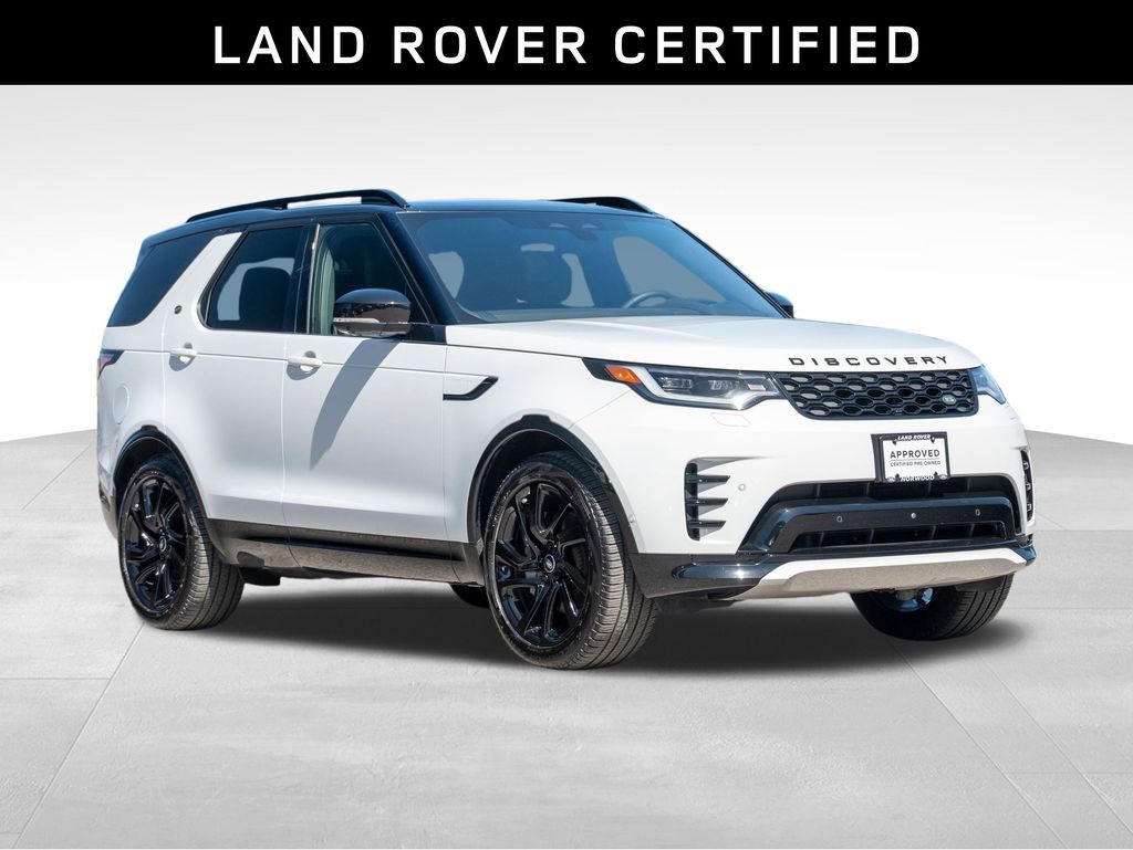 2024 Land Rover Discovery SE photo 3