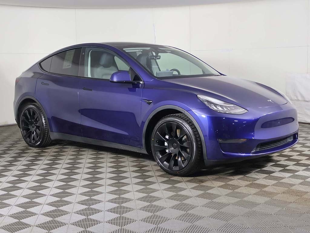 Used 2023 Tesla Model Y Long Range with VIN 7SAYGDEE4PA041933 for sale in Bedford, OH