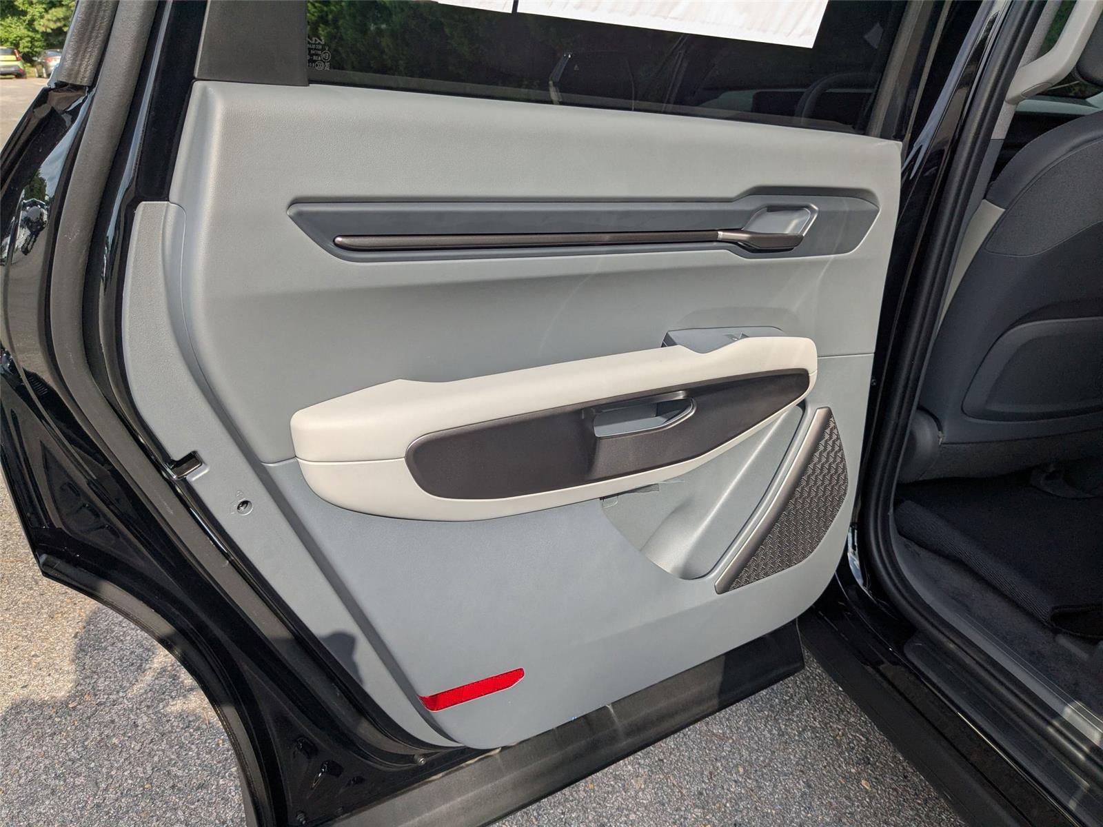 2026 Kia EV9 Wind photo 23