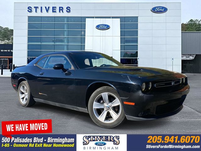 2018 Dodge Challenger SXT's photo