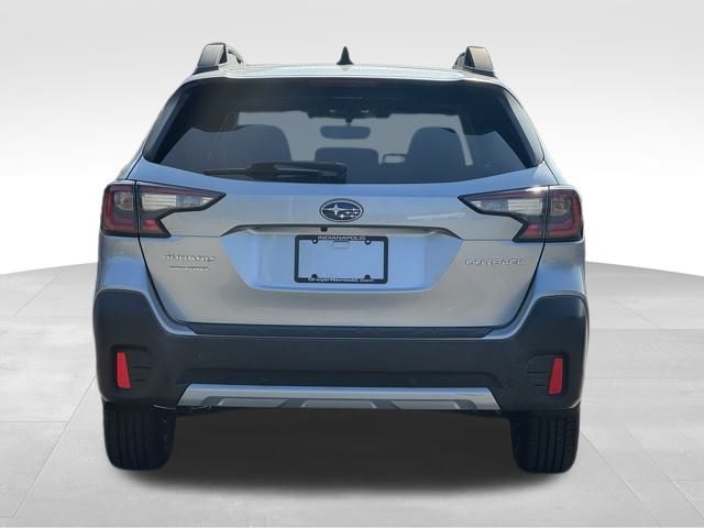 2020 Subaru Outback Limited photo 4