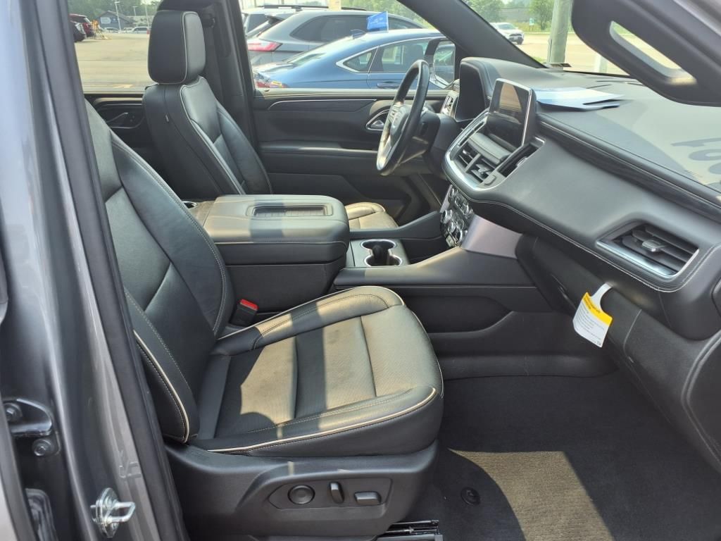 2021 GMC YUKON XL - Image 14