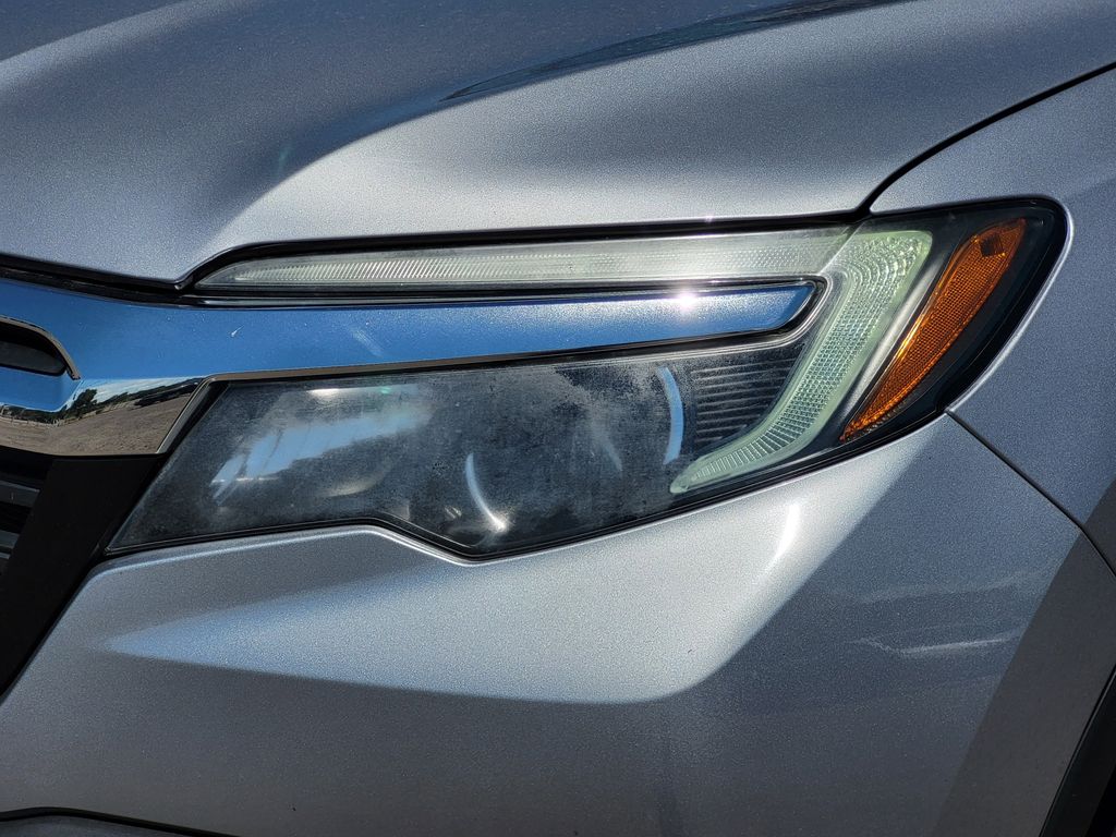 2019 Honda Ridgeline RTL-E photo 8