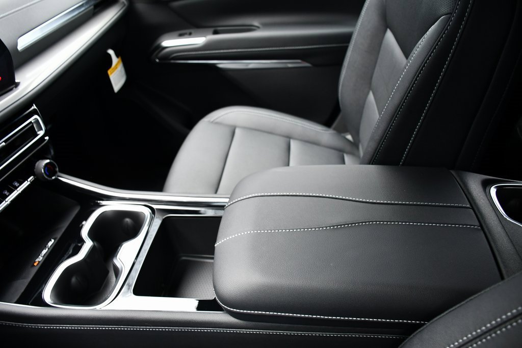 2026 Chevrolet Traverse photo 20