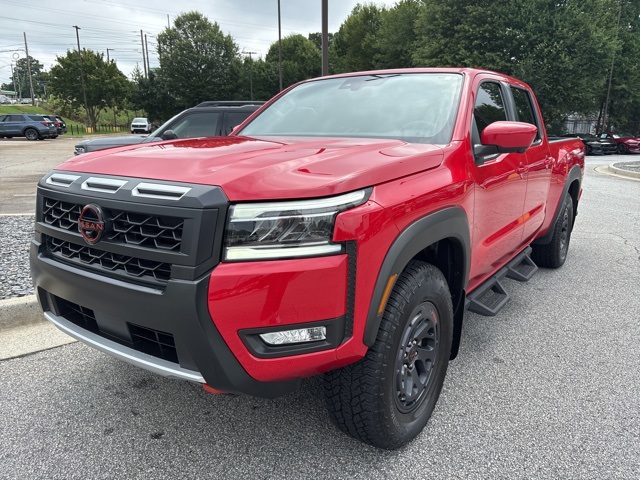 2025 Nissan Frontier PRO-4X photo 4