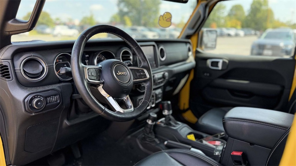 2021 Jeep Wrangler Unlimited Sahara photo 6