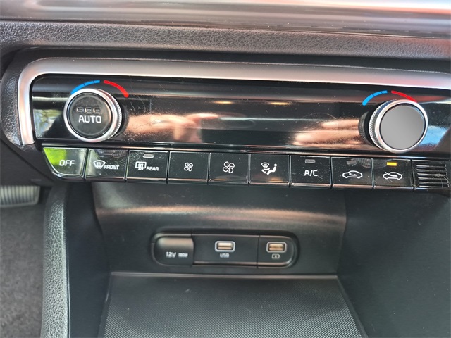 2023 Kia K5 GT-Line photo 21