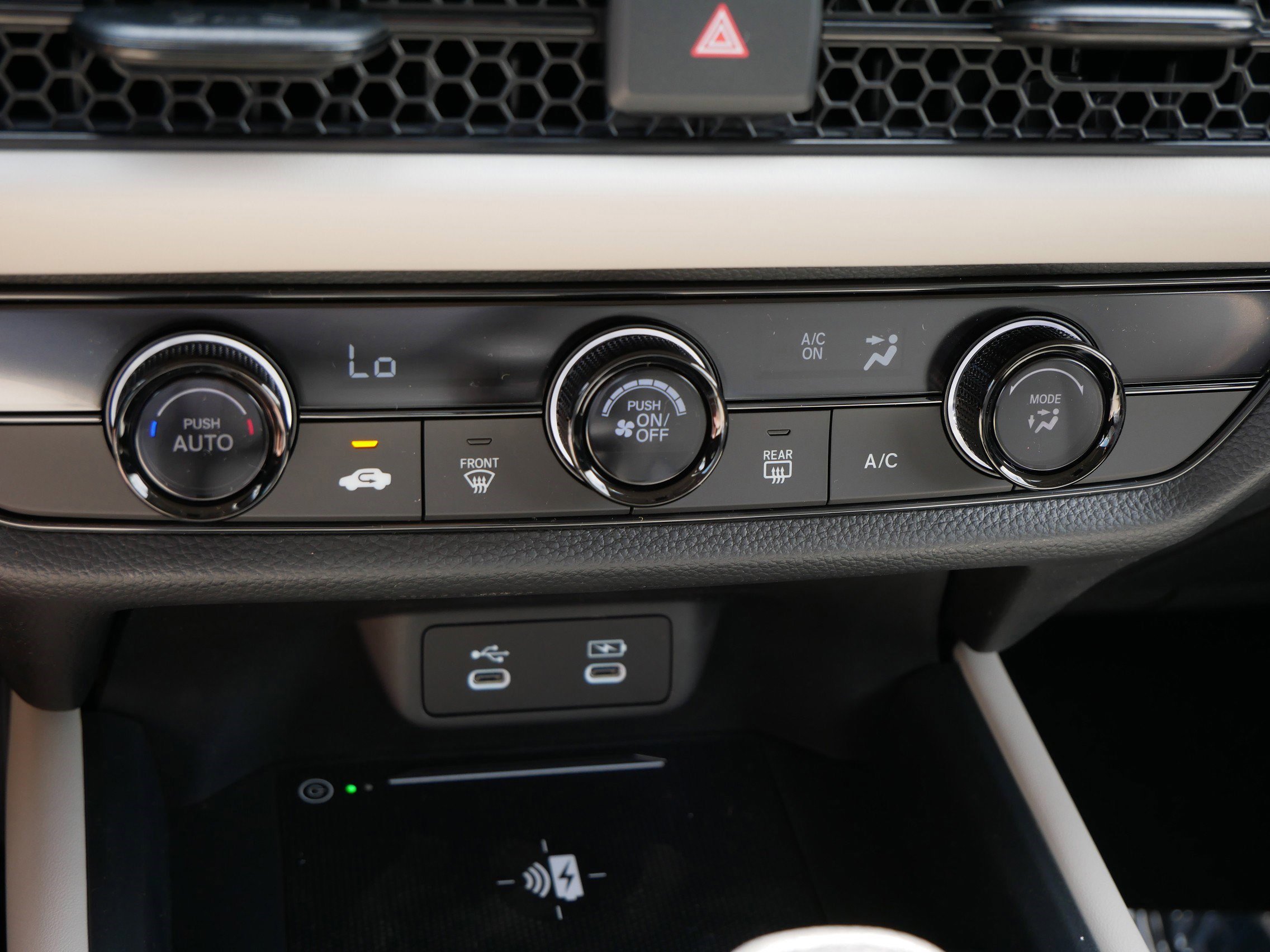 2026 Honda HR-V LX photo 15