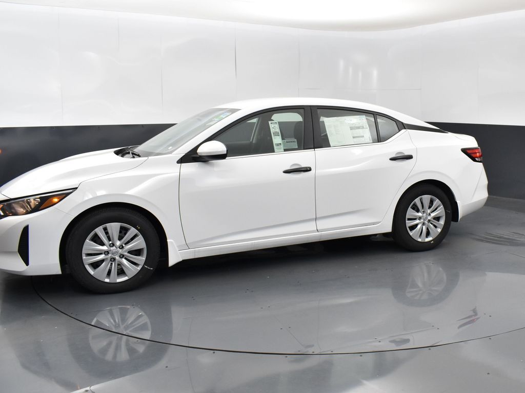 2025 Nissan Sentra S photo 4